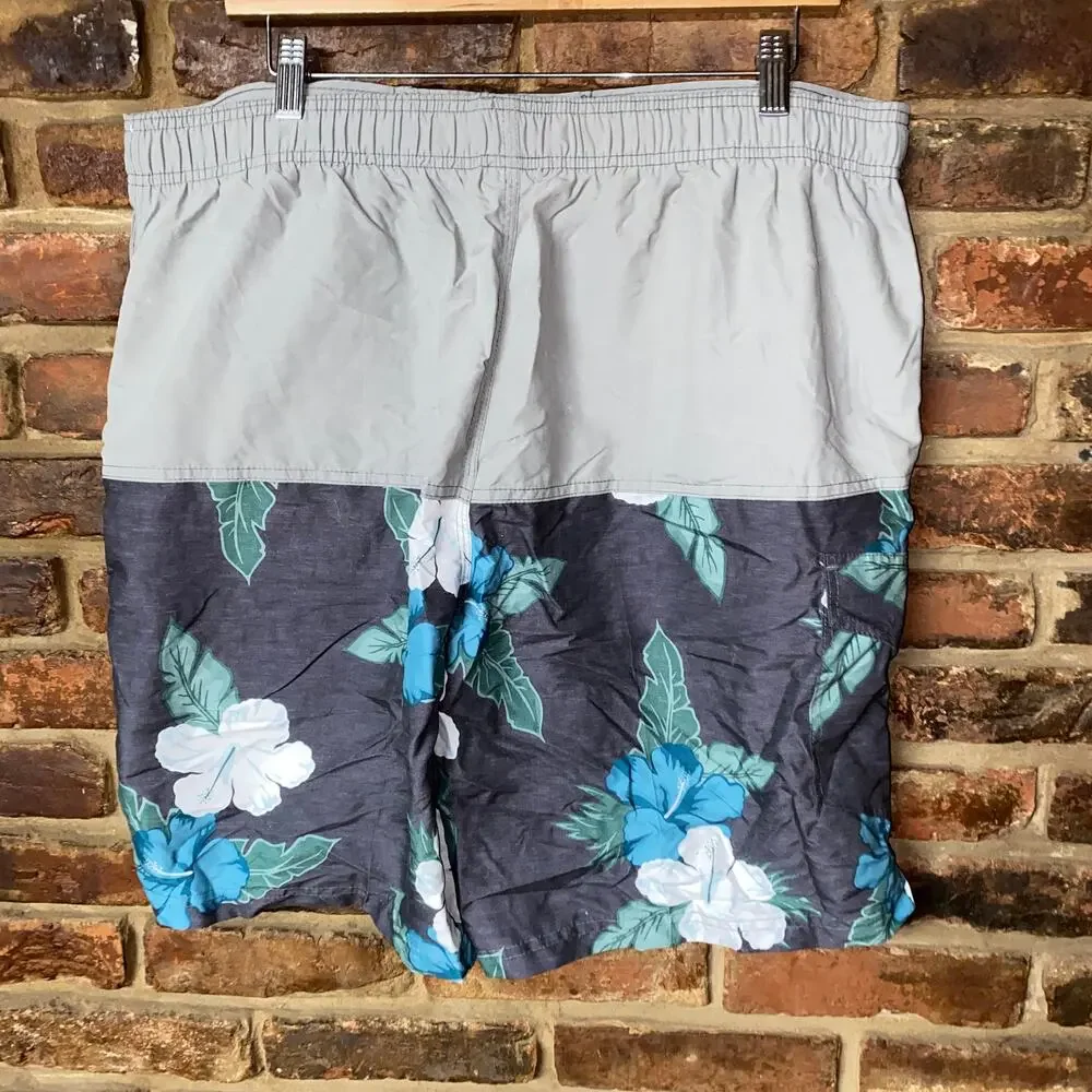 Harrah's Casino Tropical Hawaiian Swim Trunks Men's Size XL